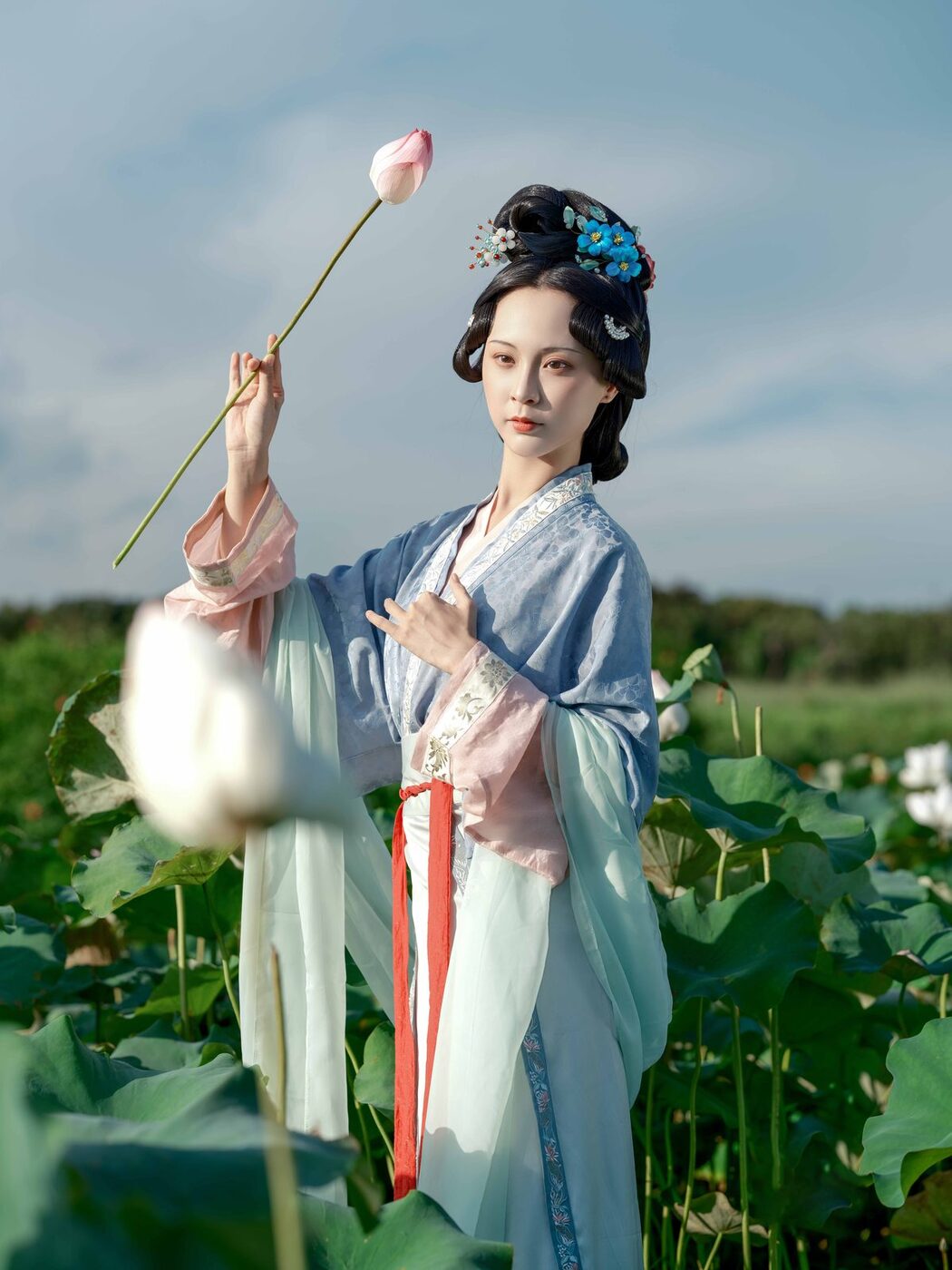 YiTuYu艺图语 Vol.5486 Min Na
