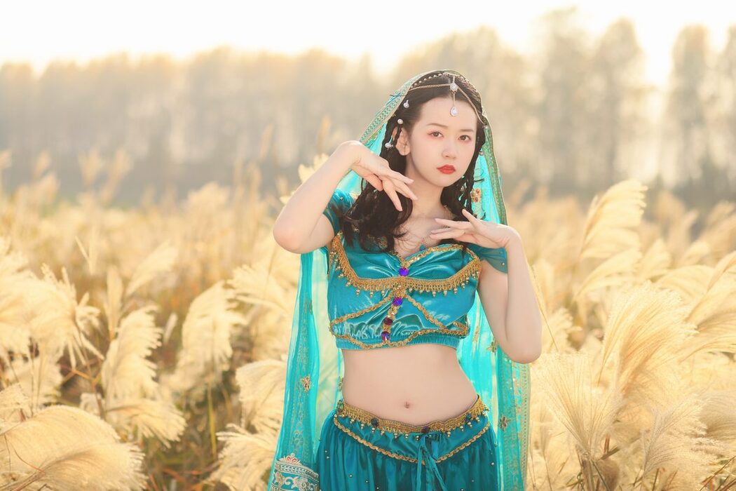 YiTuYu艺图语 Vol.5481 Ce Er Qing Xin Ting