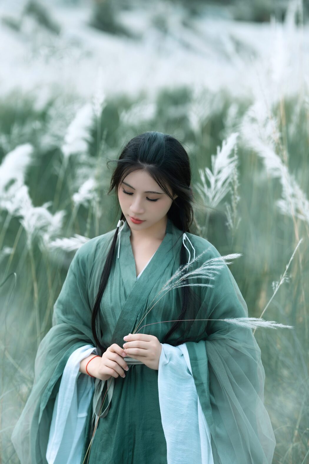 YiTuYu艺图语 Vol.5462 Nu Li Ban Zhuan De Shuang He