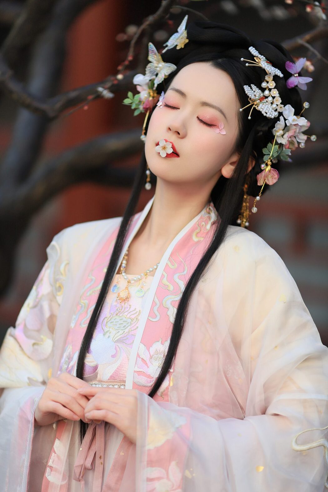 YiTuYu艺图语 Vol.5471 Ce Er Qing Xin Ting
