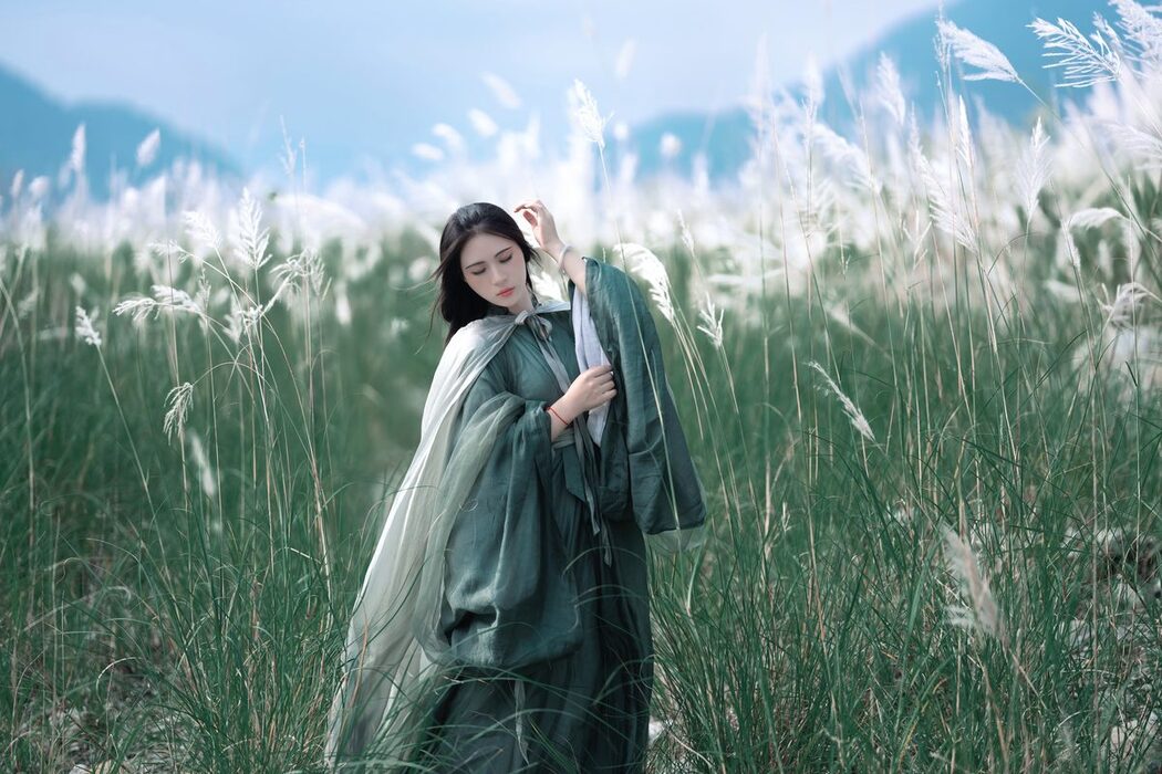 YiTuYu艺图语 Vol.5462 Nu Li Ban Zhuan De Shuang He