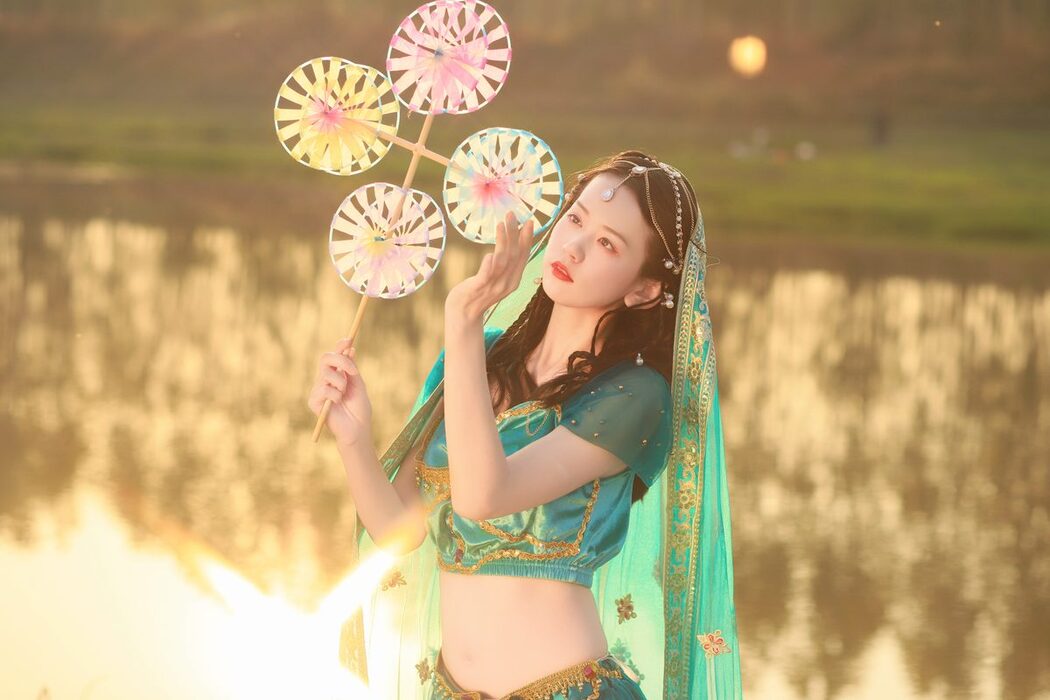 YiTuYu艺图语 Vol.5481 Ce Er Qing Xin Ting