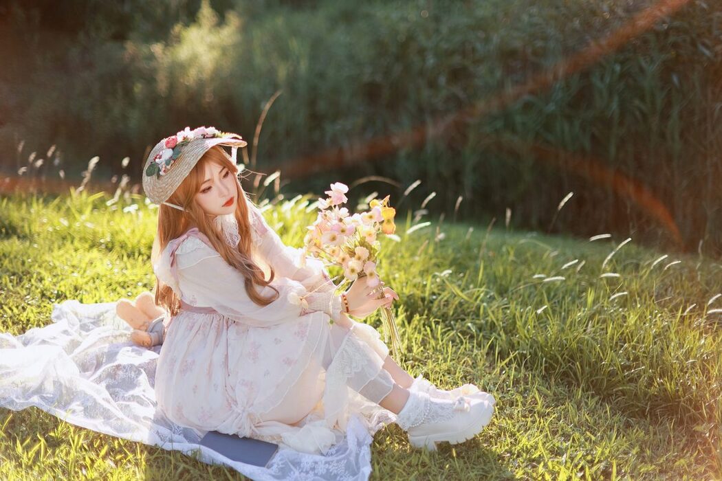 YiTuYu艺图语 Vol.5488 Tu Tu Eiko