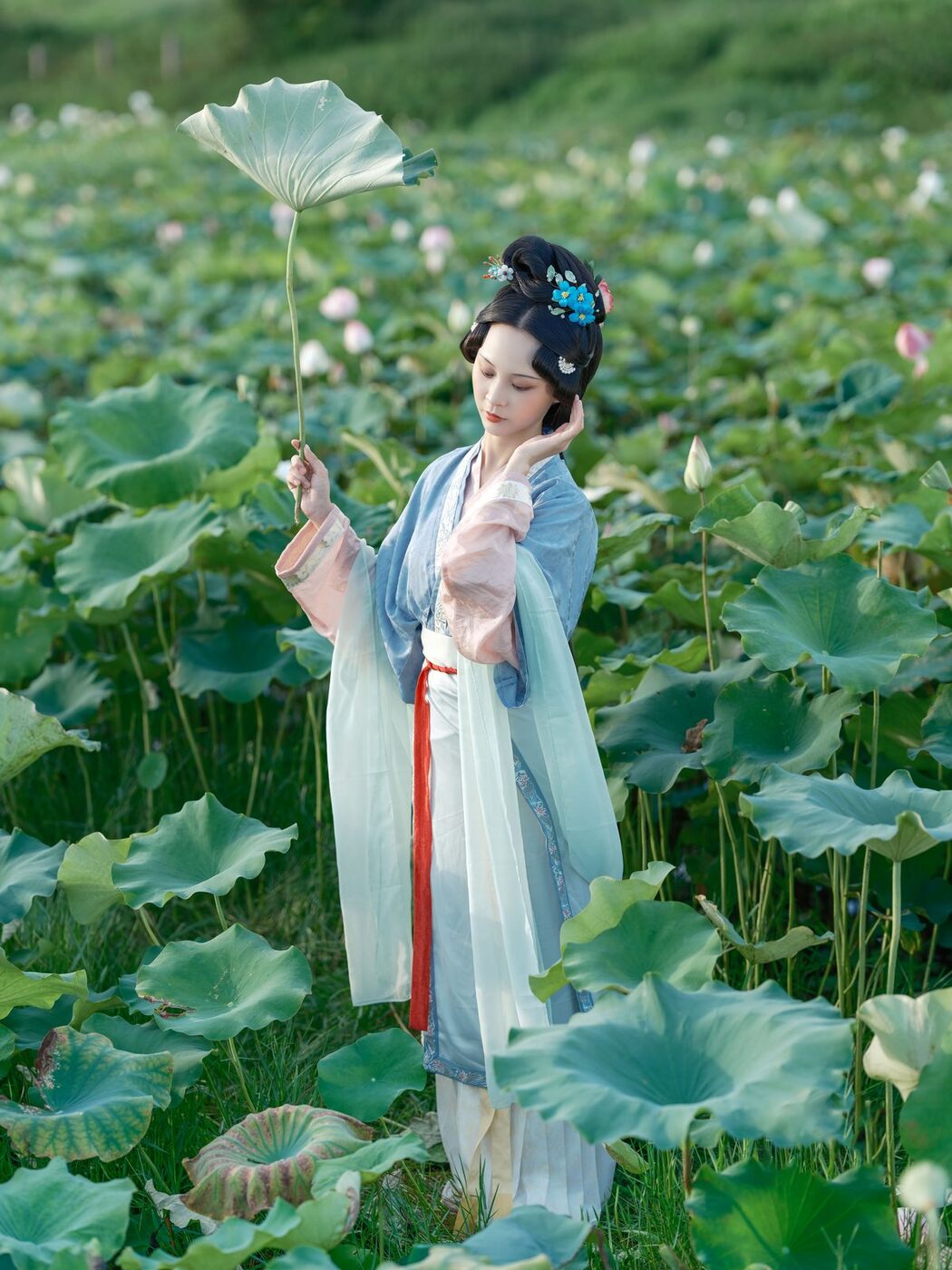 YiTuYu艺图语 Vol.5486 Min Na