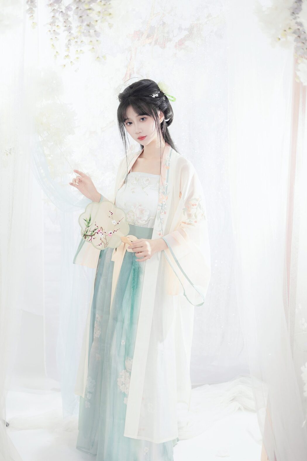 YiTuYu艺图语 Vol.5463 Qi Luo Sheng De Xiao Su Su