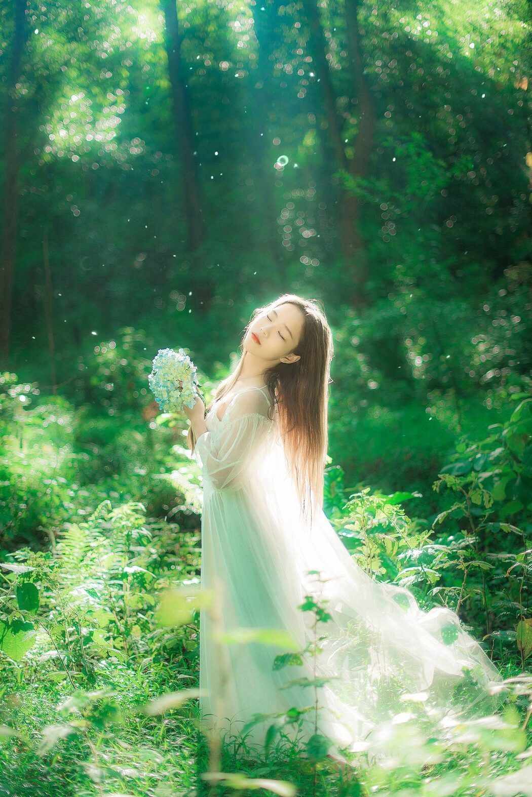 YiTuYu艺图语 Vol.5472 Zoey