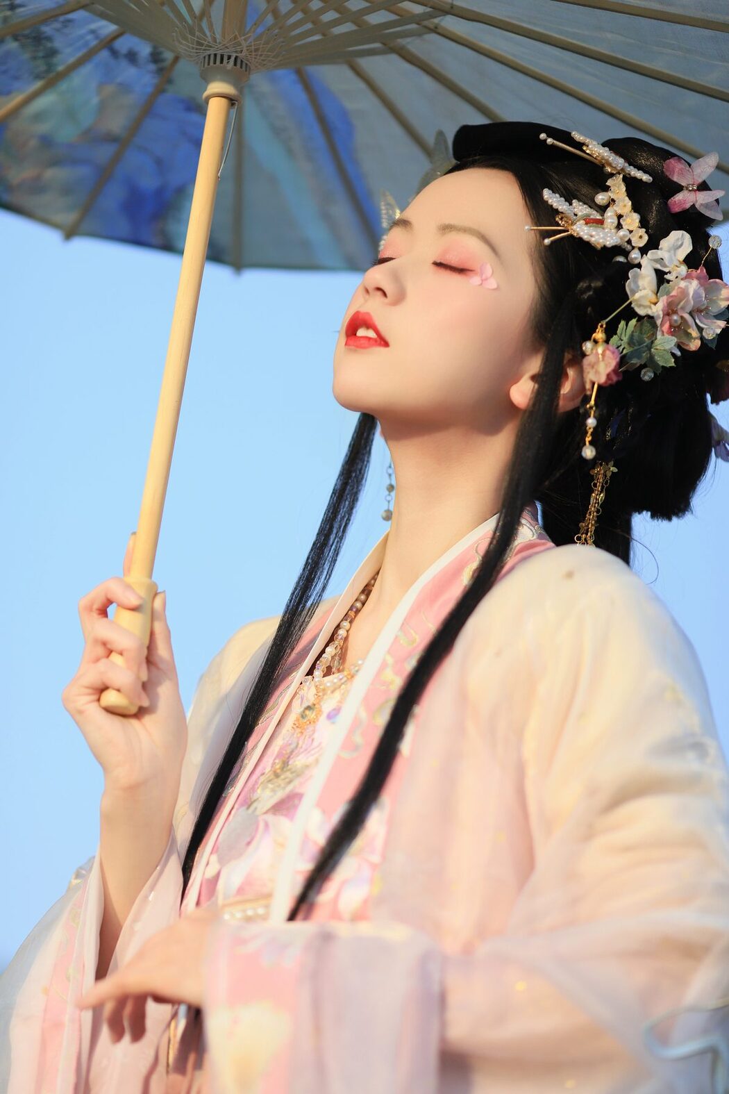 YiTuYu艺图语 Vol.5471 Ce Er Qing Xin Ting