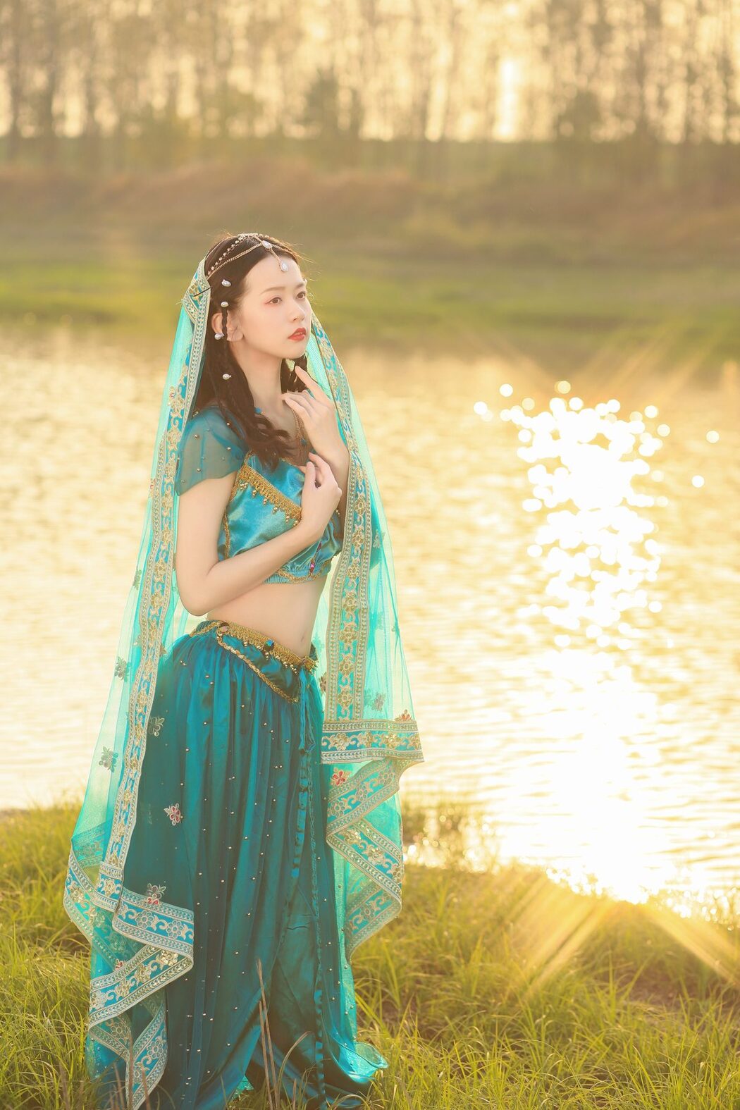 YiTuYu艺图语 Vol.5481 Ce Er Qing Xin Ting
