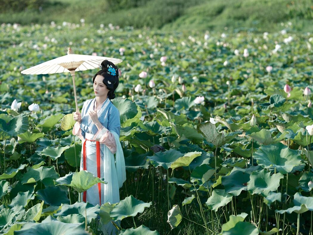 YiTuYu艺图语 Vol.5486 Min Na