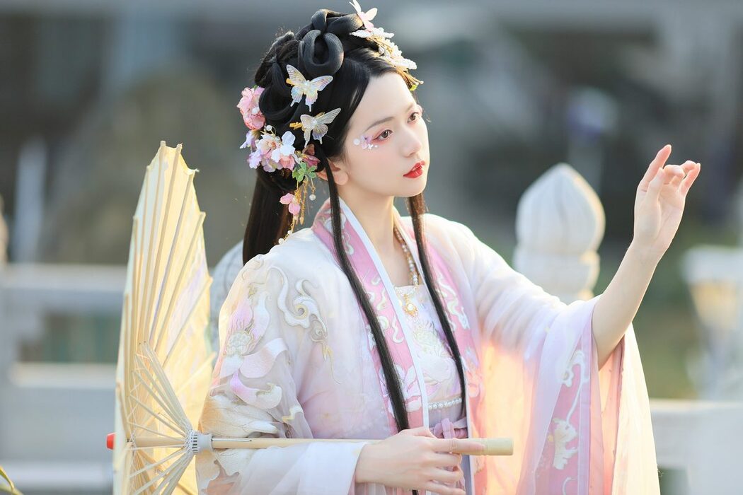 YiTuYu艺图语 Vol.5471 Ce Er Qing Xin Ting