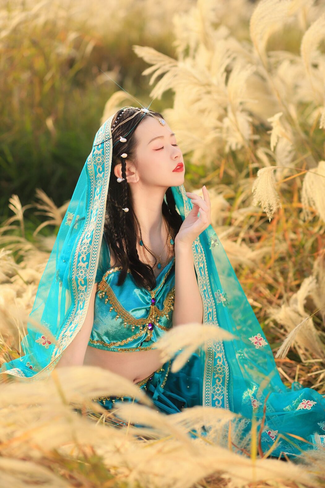 YiTuYu艺图语 Vol.5481 Ce Er Qing Xin Ting
