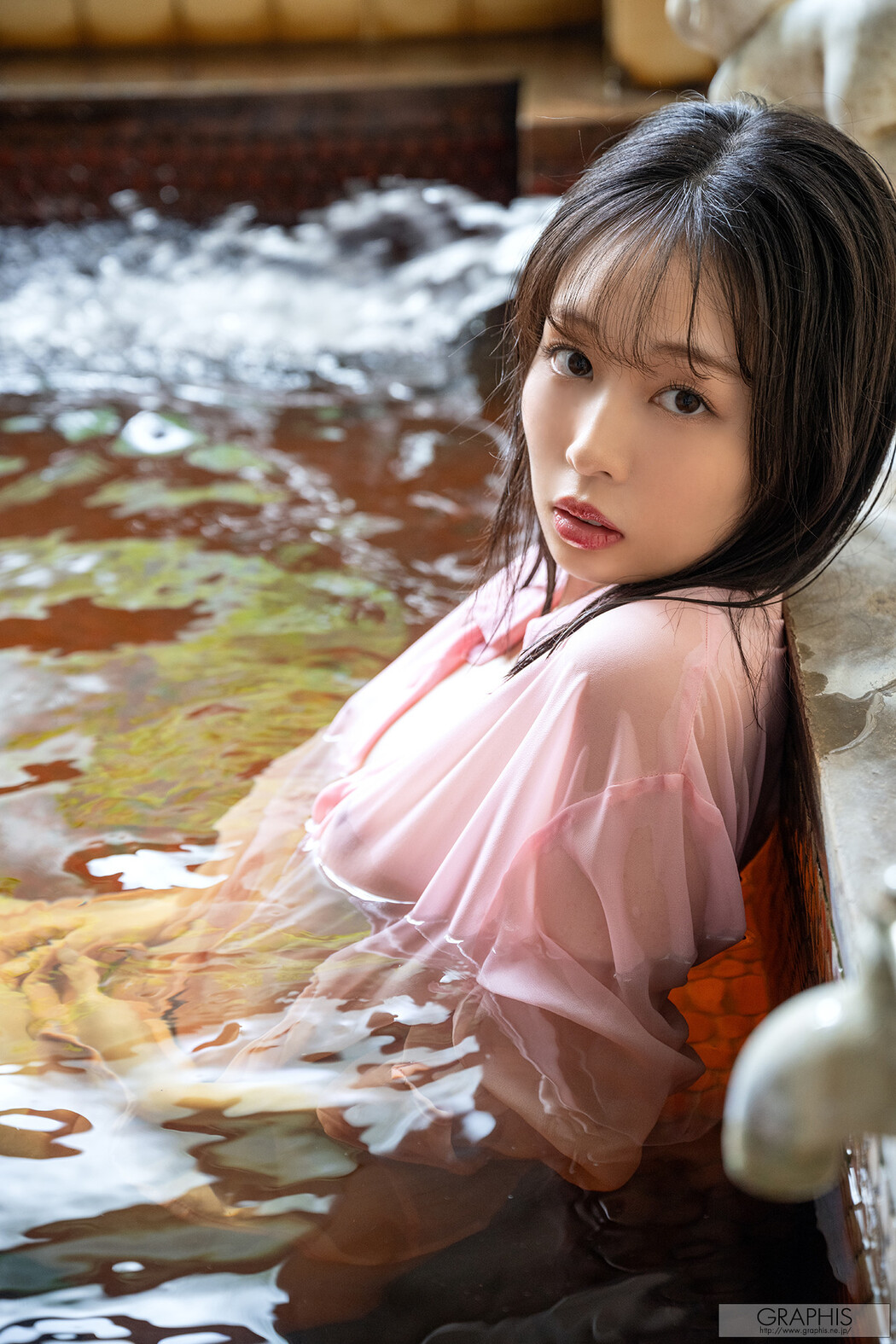 Ami Tokita 時田亜美, Graphis Gals 「Naivety」 Vol.06 Cover Photo