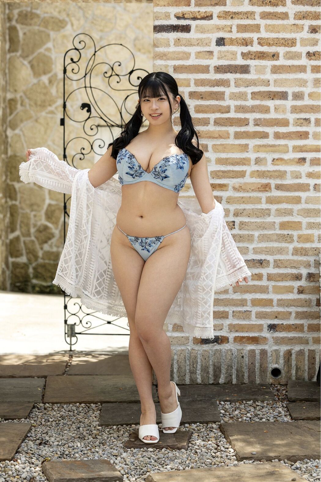 JP Hanayagi Anna 花柳杏奈 – 夢見心地 (50P)