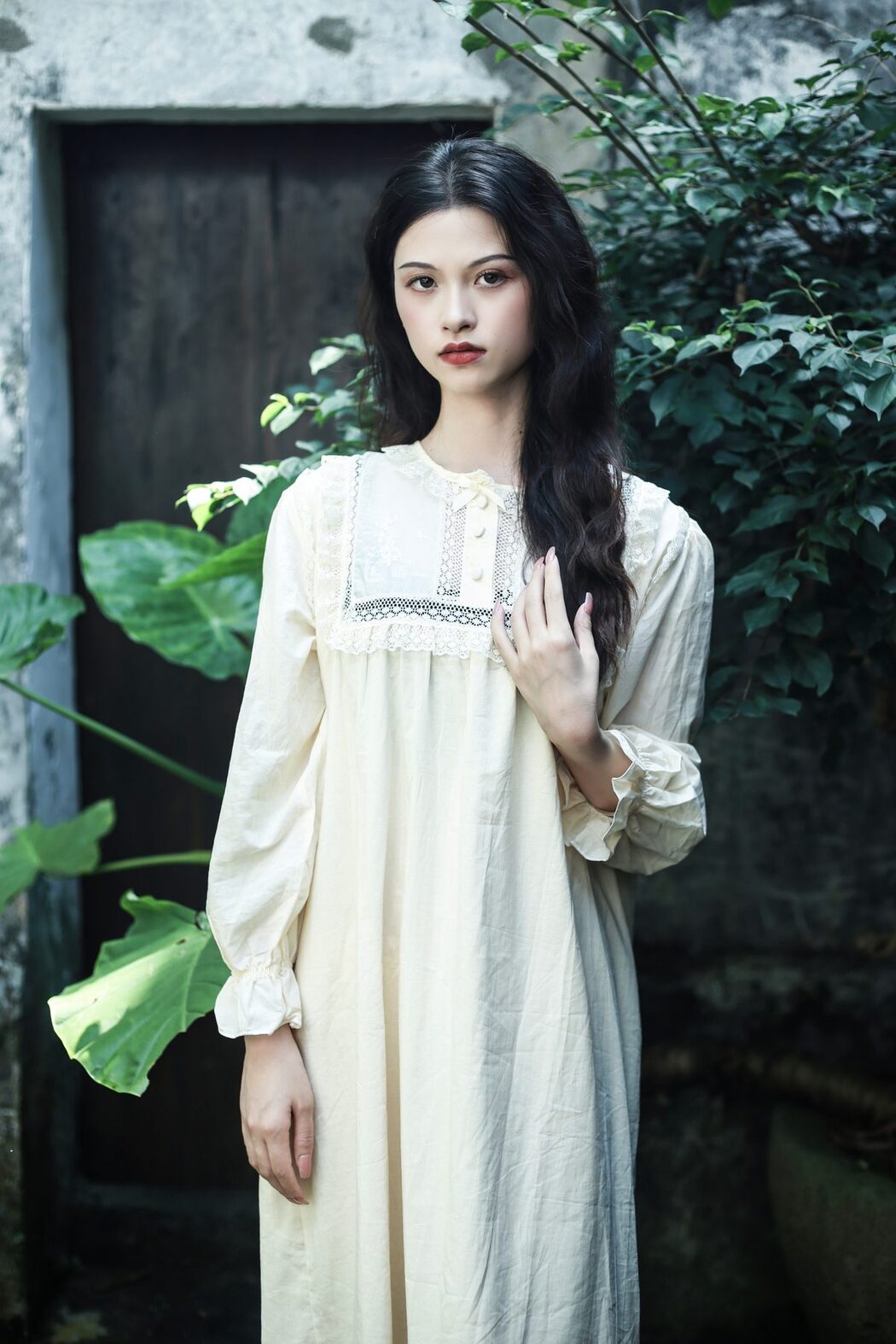 YiTuYu艺图语 Vol.5537 Nie Er