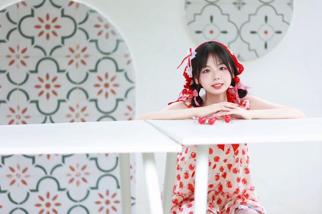 YiTuYu艺图语 Vol.5642 Mu Yan Se Cc