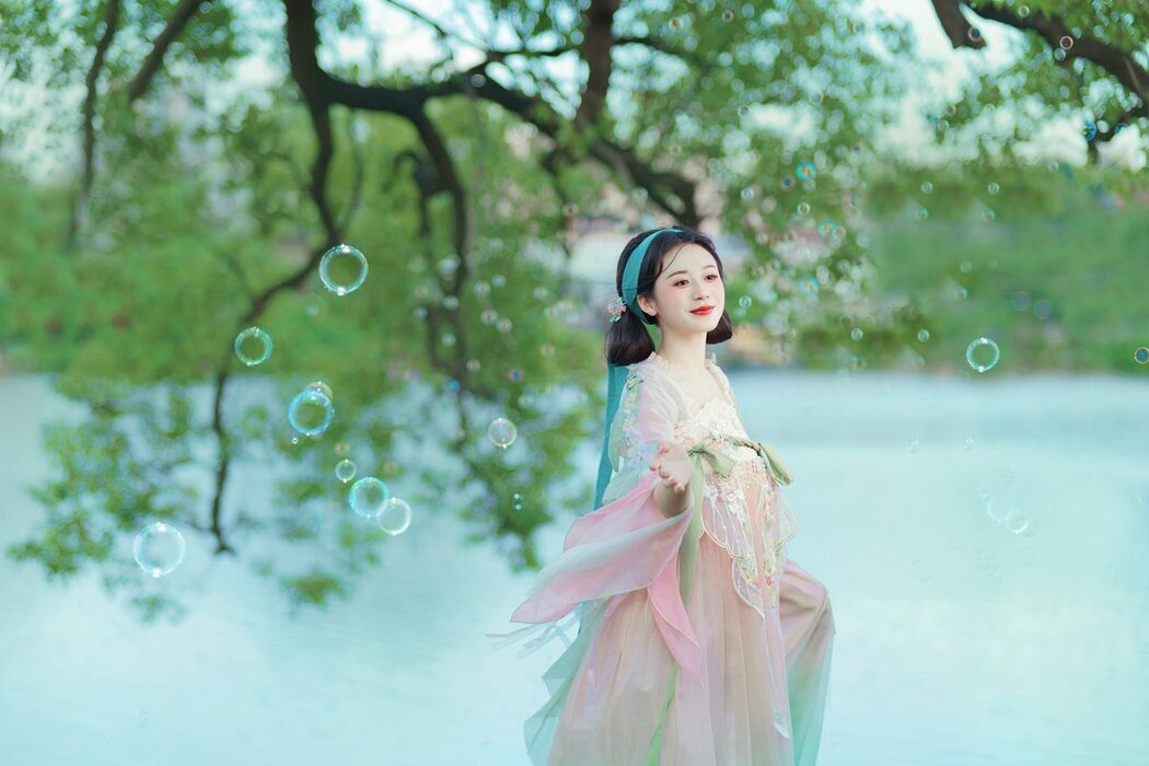 YiTuYu艺图语 Vol.5638 Shu Pian Yoyi