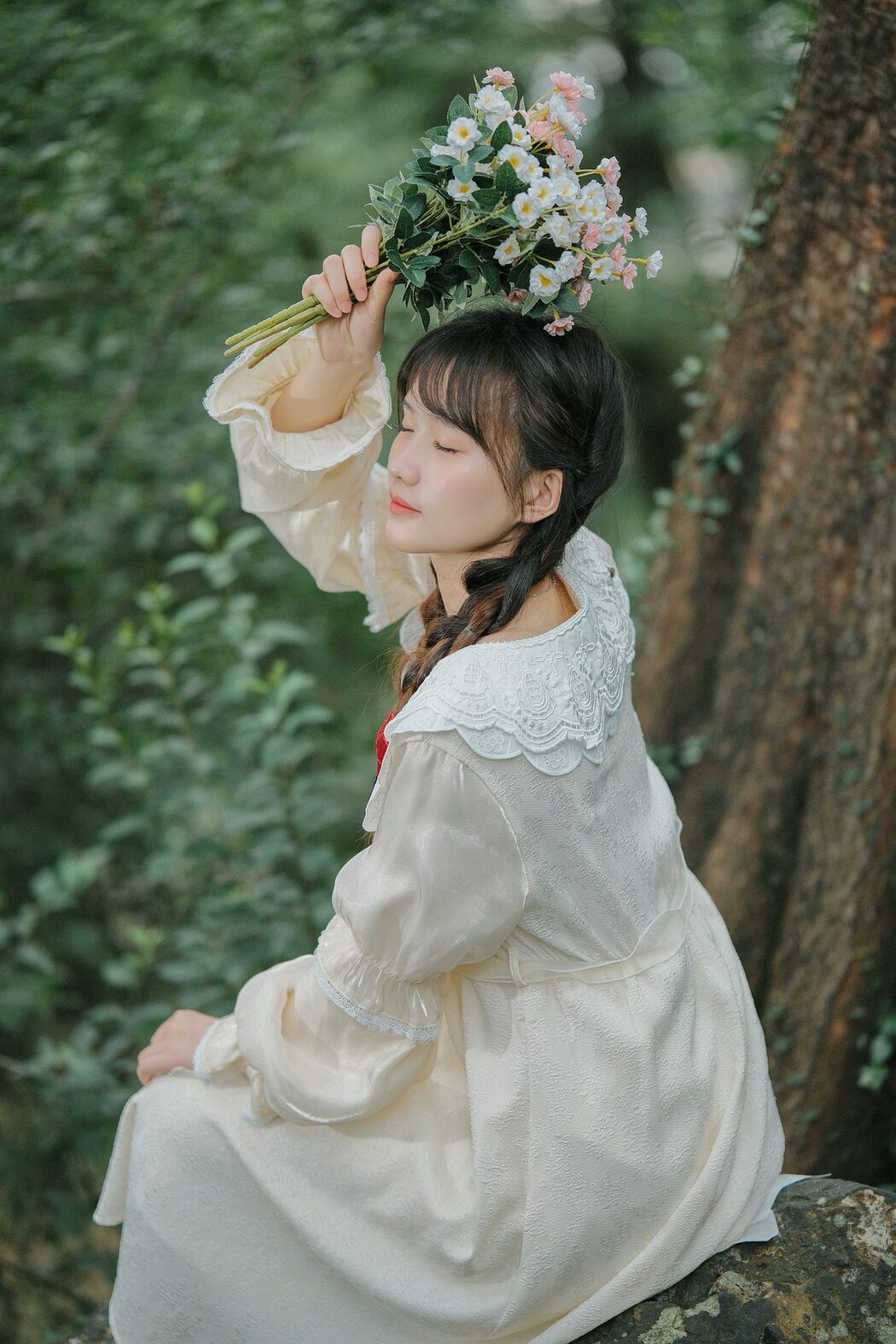 YiTuYu艺图语 Vol.5622 Bu Xu Qiao Er Lang Tui