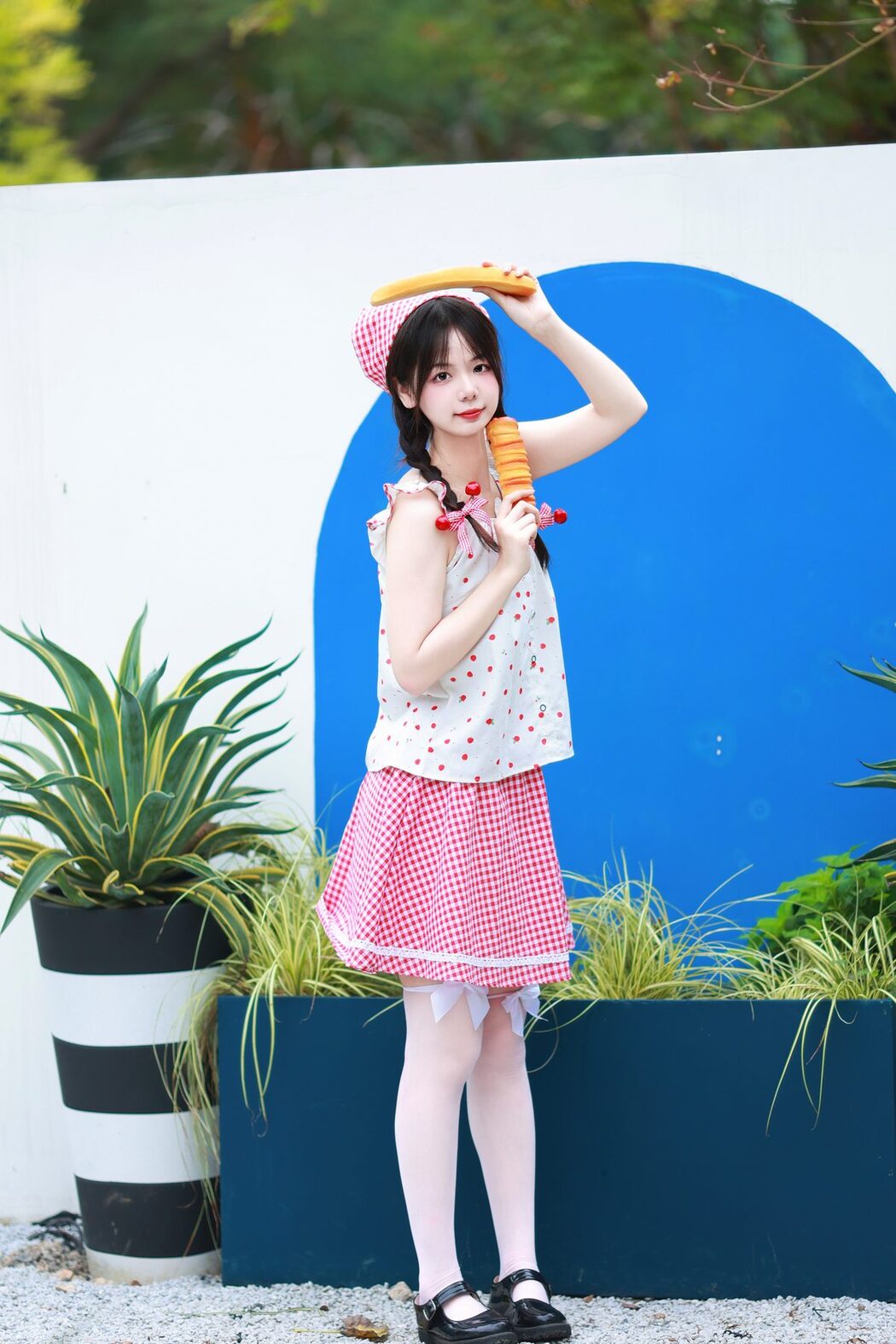YiTuYu艺图语 Vol.5568 Mu Yan Se Cc