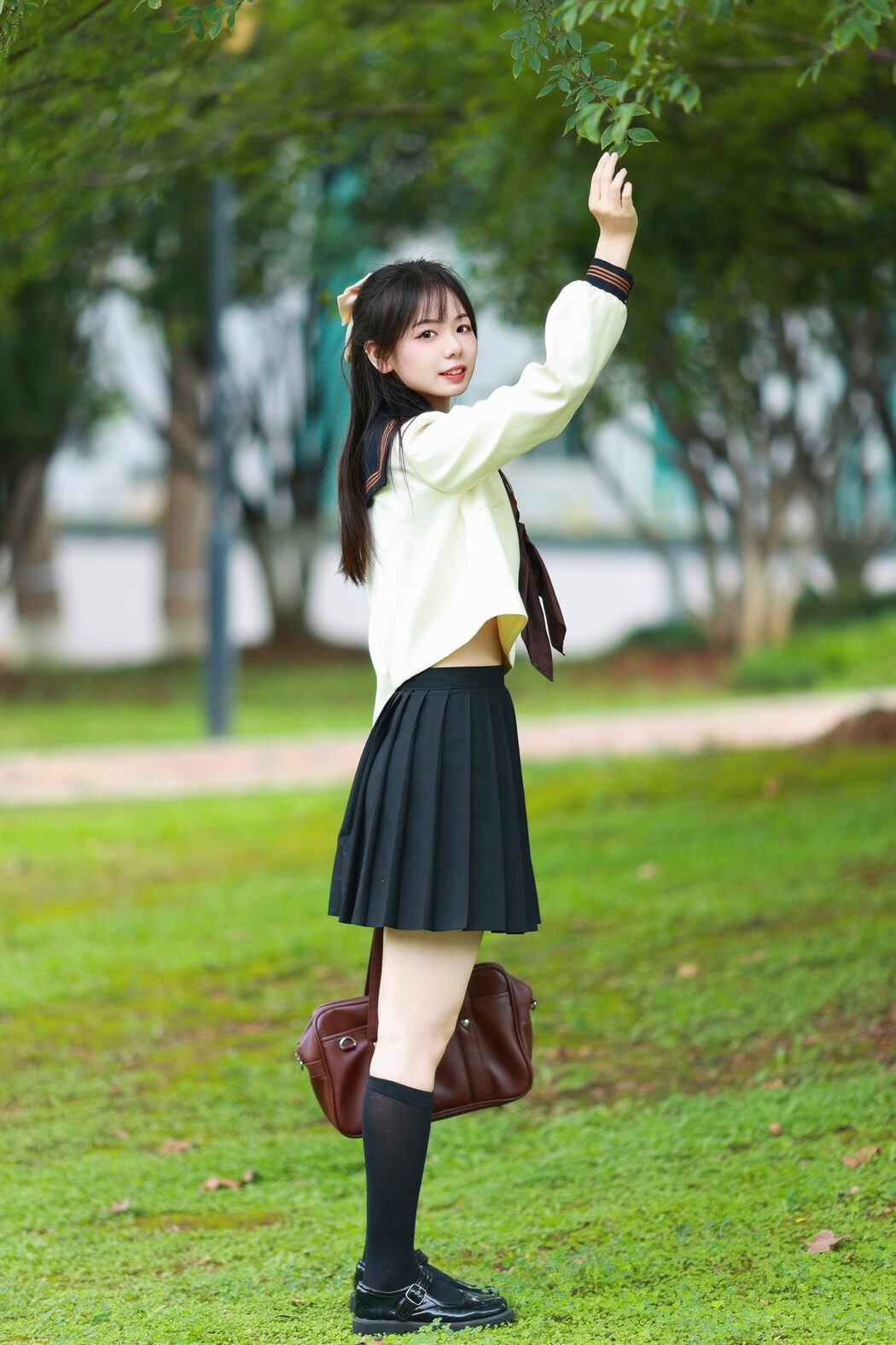 YiTuYu艺图语 Vol.5613 Mu Yan Se Cc