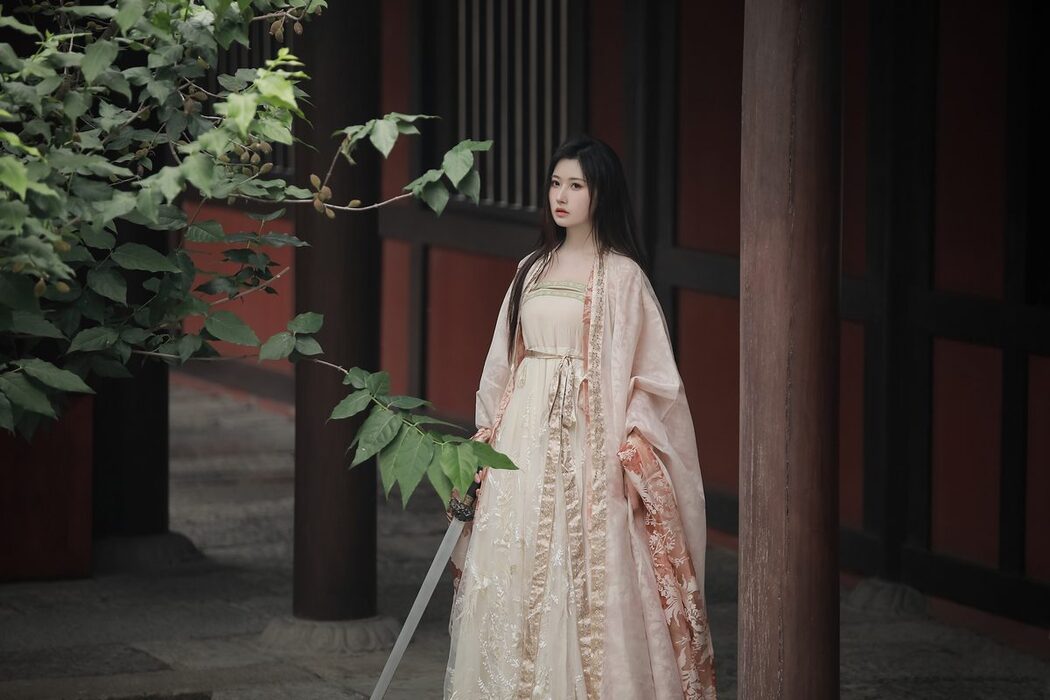 YiTuYu艺图语 Vol.5641 Keikei Bai Cha Qing Huan
