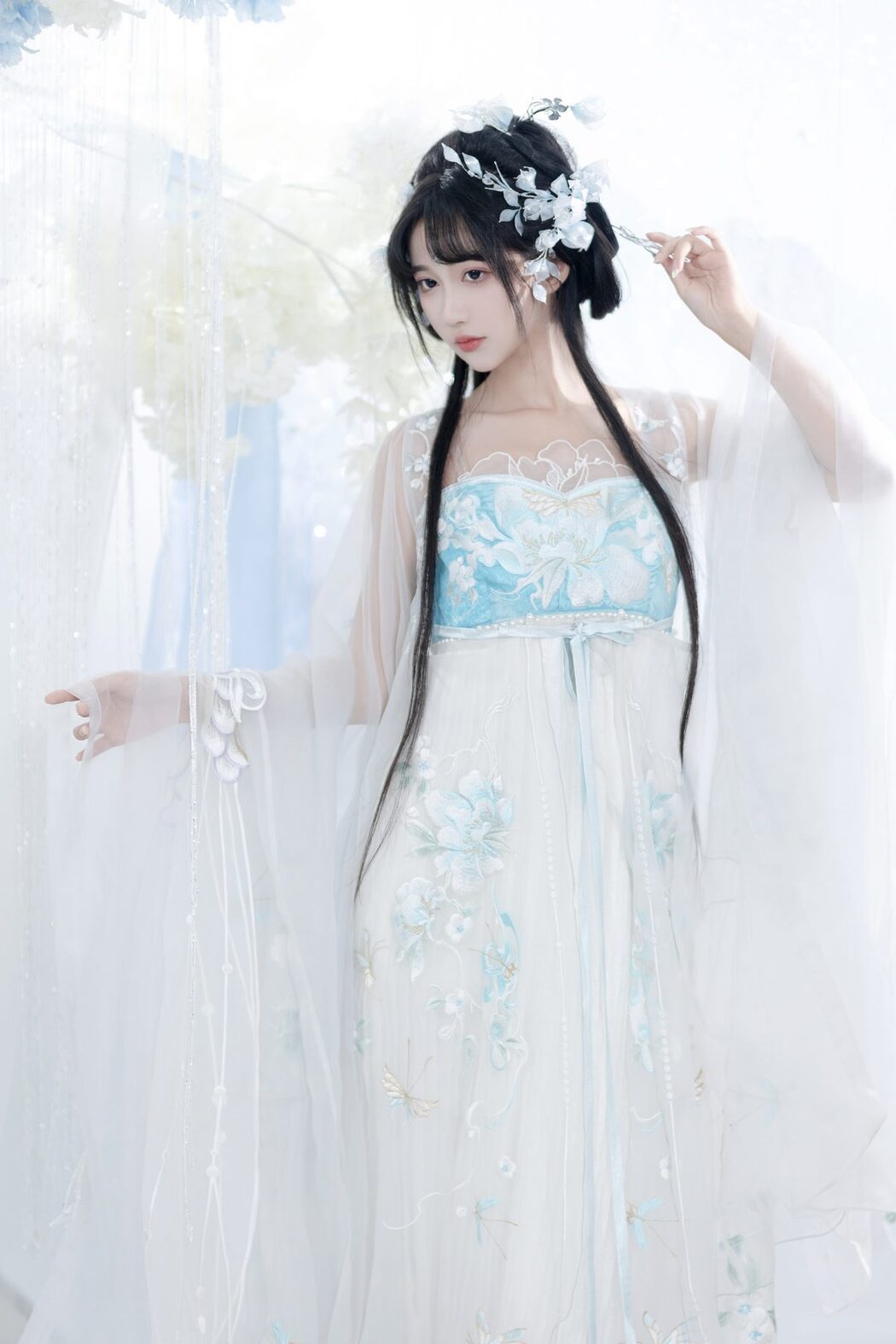 YiTuYu艺图语 Vol.5647 Qi Luo Sheng De Xiao Su Su