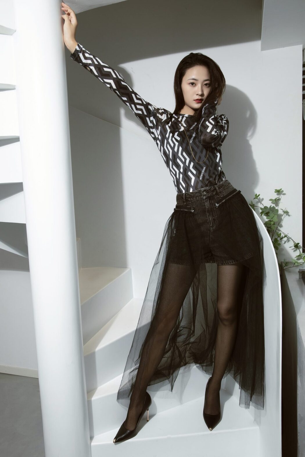 YiTuYu艺图语 Vol.5517 Zhou Xu Xu