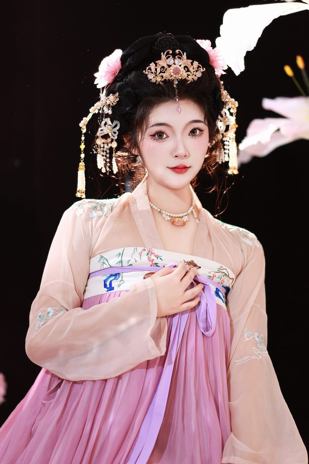 YiTuYu艺图语 Vol.5651 KaiLin Jiang
