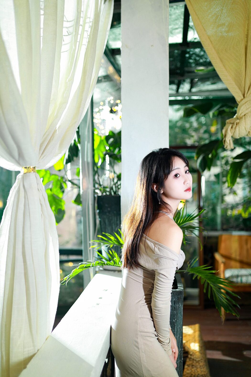 YiTuYu艺图语 Vol.5496 Cha Xiao Tu