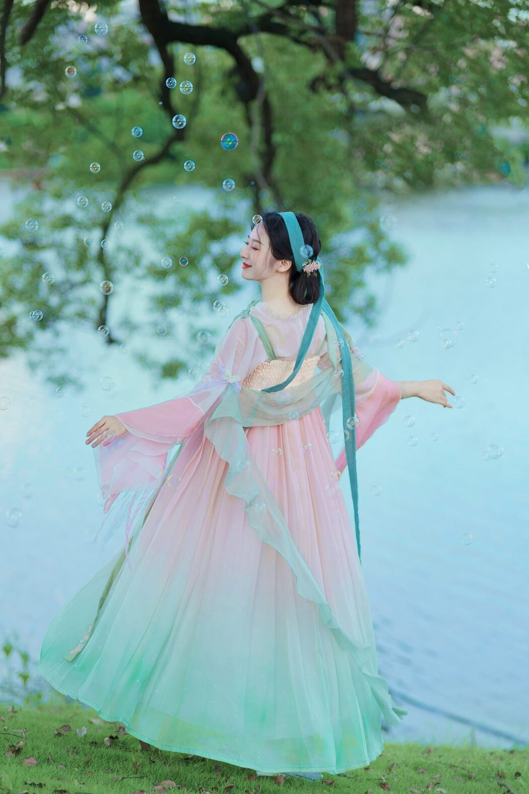 YiTuYu艺图语 Vol.5638 Shu Pian Yoyi