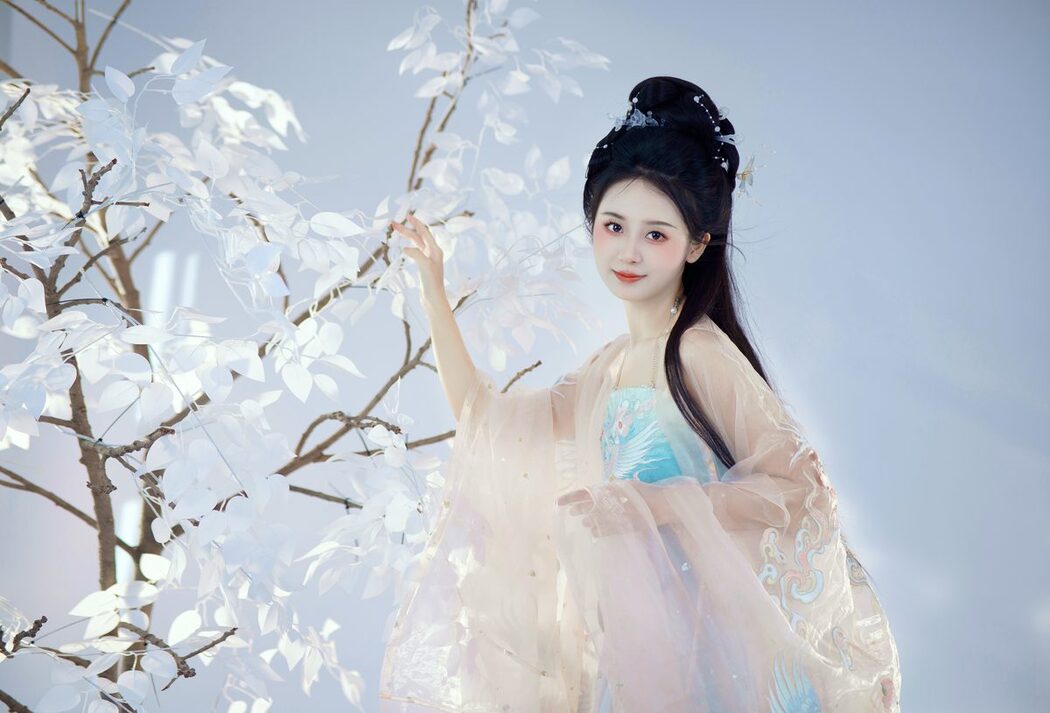 YiTuYu艺图语 Vol.5659 Shu Pian Yoyi