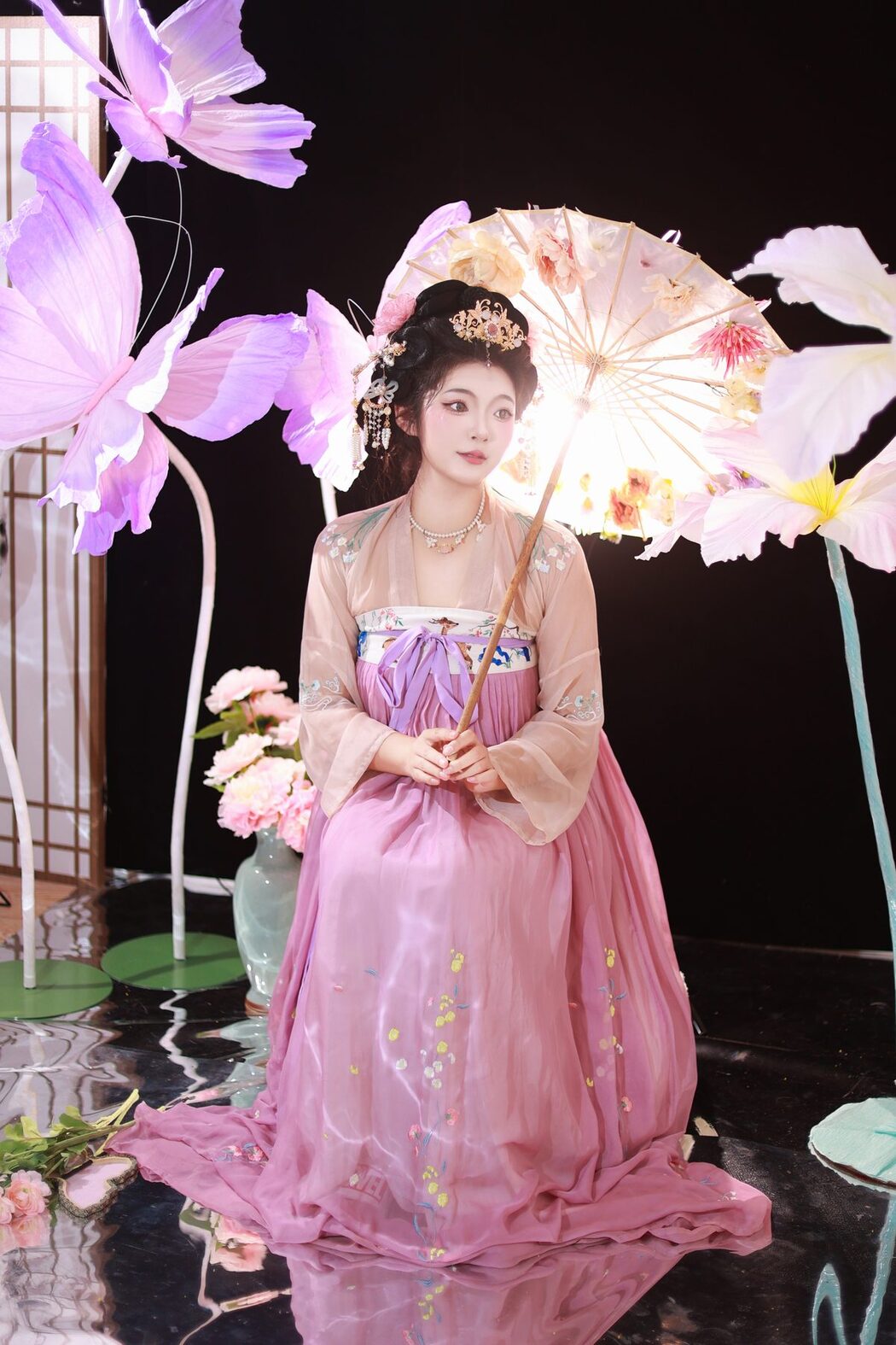 YiTuYu艺图语 Vol.5651 KaiLin Jiang