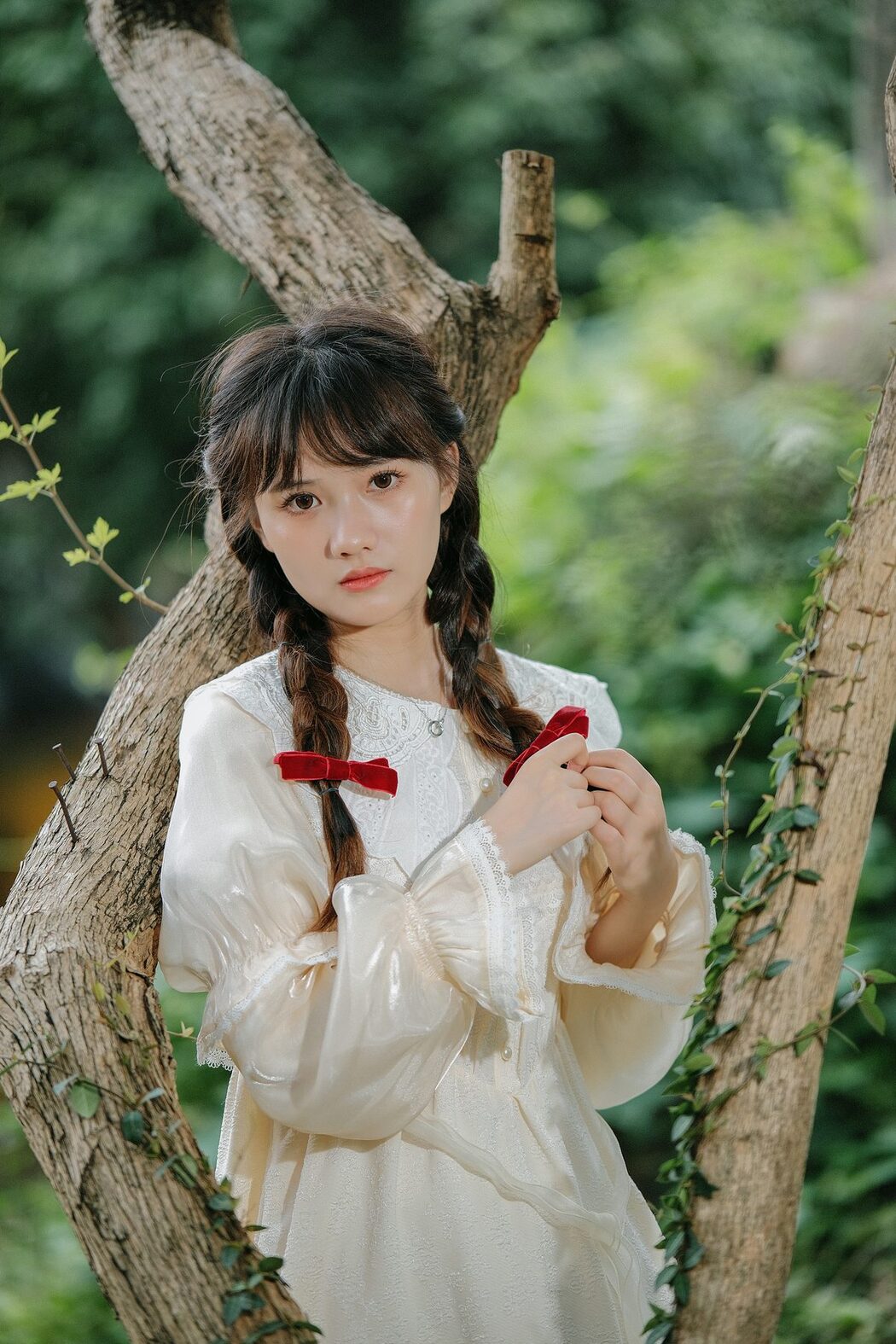 YiTuYu艺图语 Vol.5622 Bu Xu Qiao Er Lang Tui