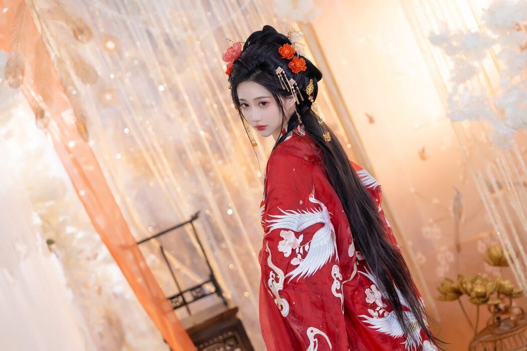 YiTuYu艺图语 Vol.5657 Qi Luo Sheng De Xiao Su Su