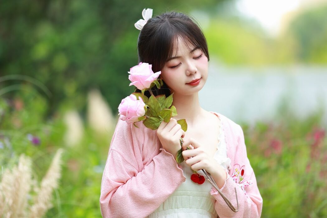 YiTuYu艺图语 Vol.5623 Mu Yan Se Cc