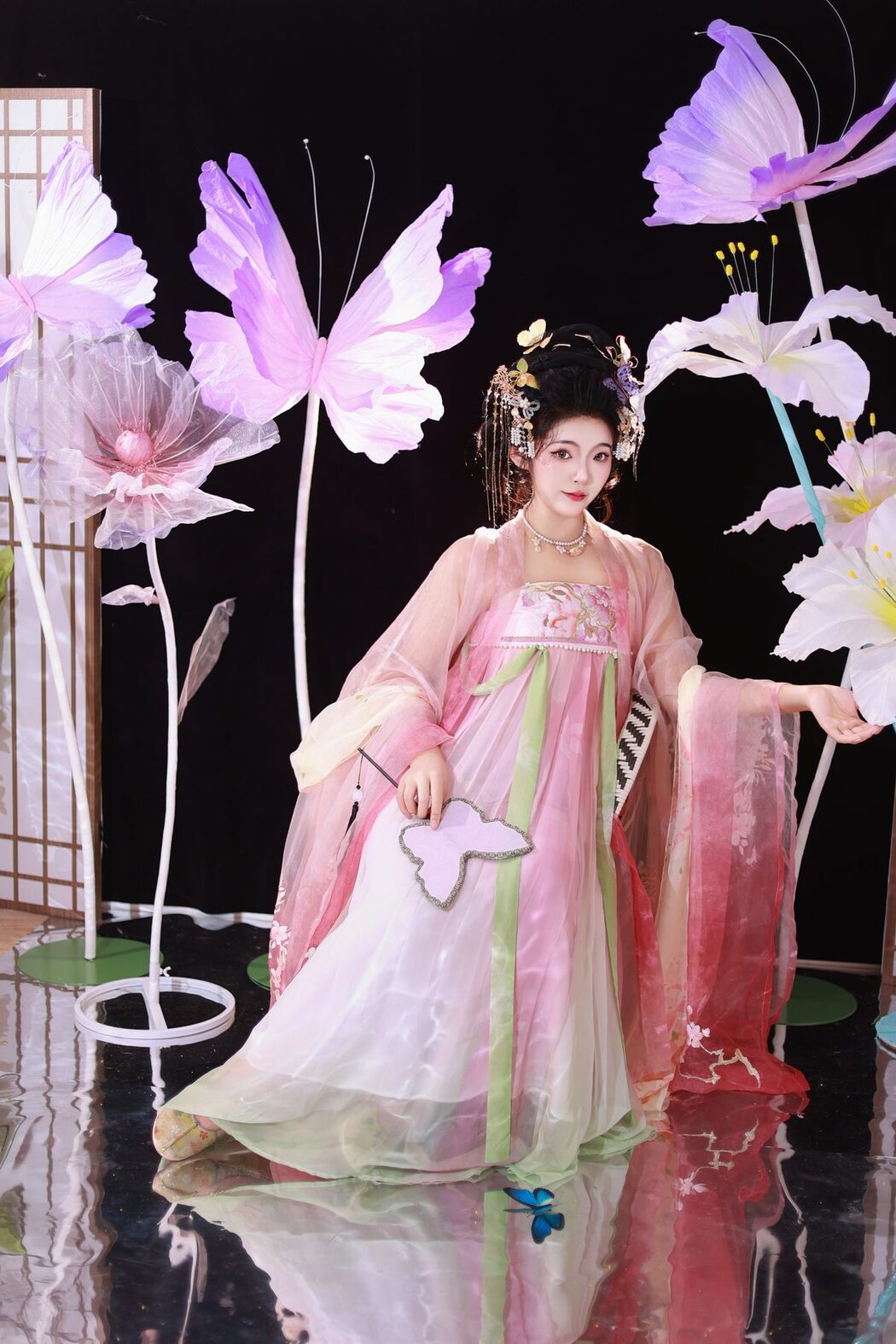YiTuYu艺图语 Vol.5575 KaiLin Jiang