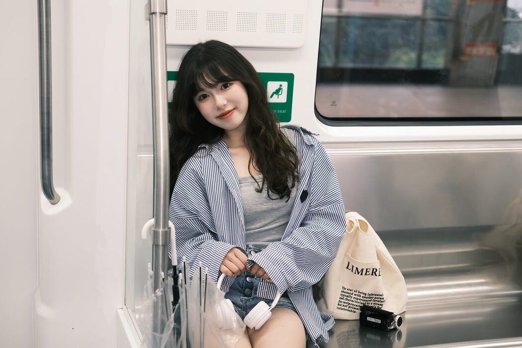 YiTuYu艺图语 Vol.5530 Lin Lin