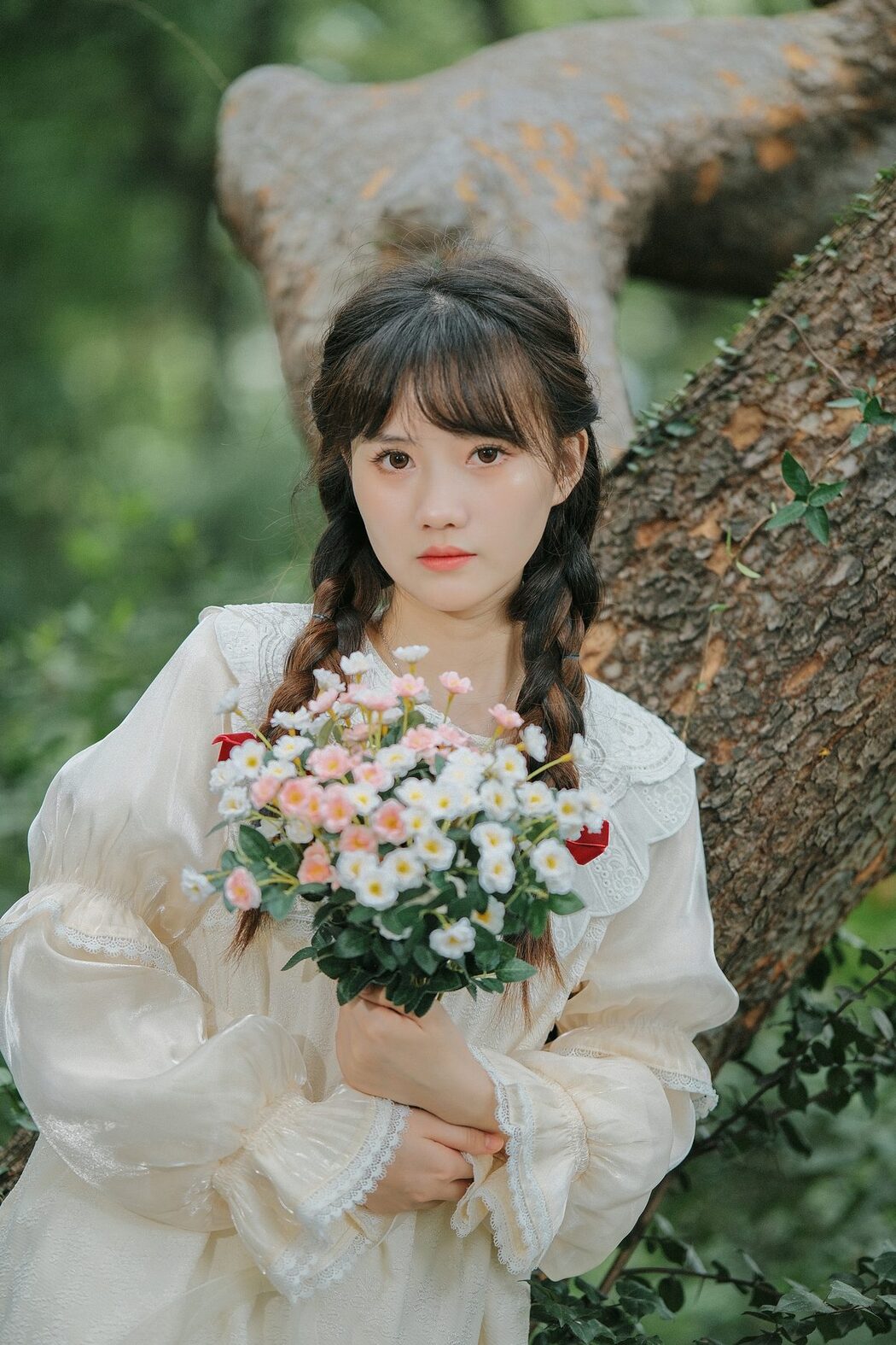 YiTuYu艺图语 Vol.5622 Bu Xu Qiao Er Lang Tui