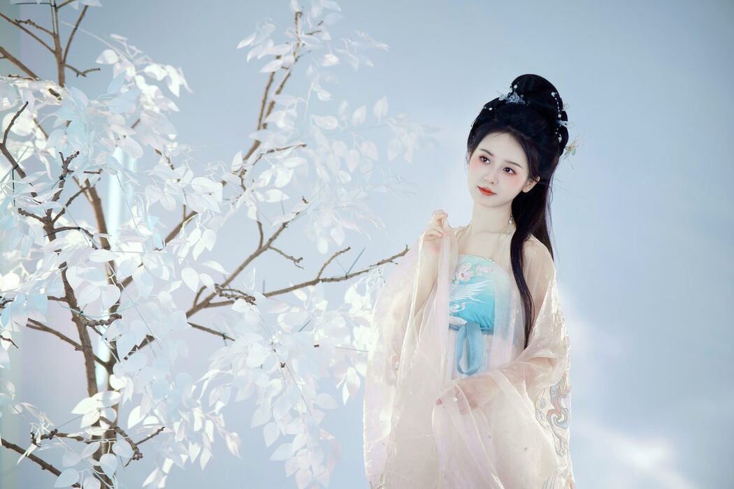 YiTuYu艺图语 Vol.5659 Shu Pian Yoyi