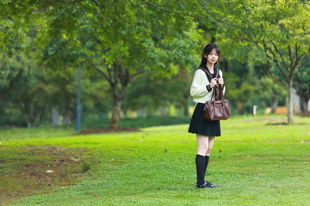 YiTuYu艺图语 Vol.5613 Mu Yan Se Cc