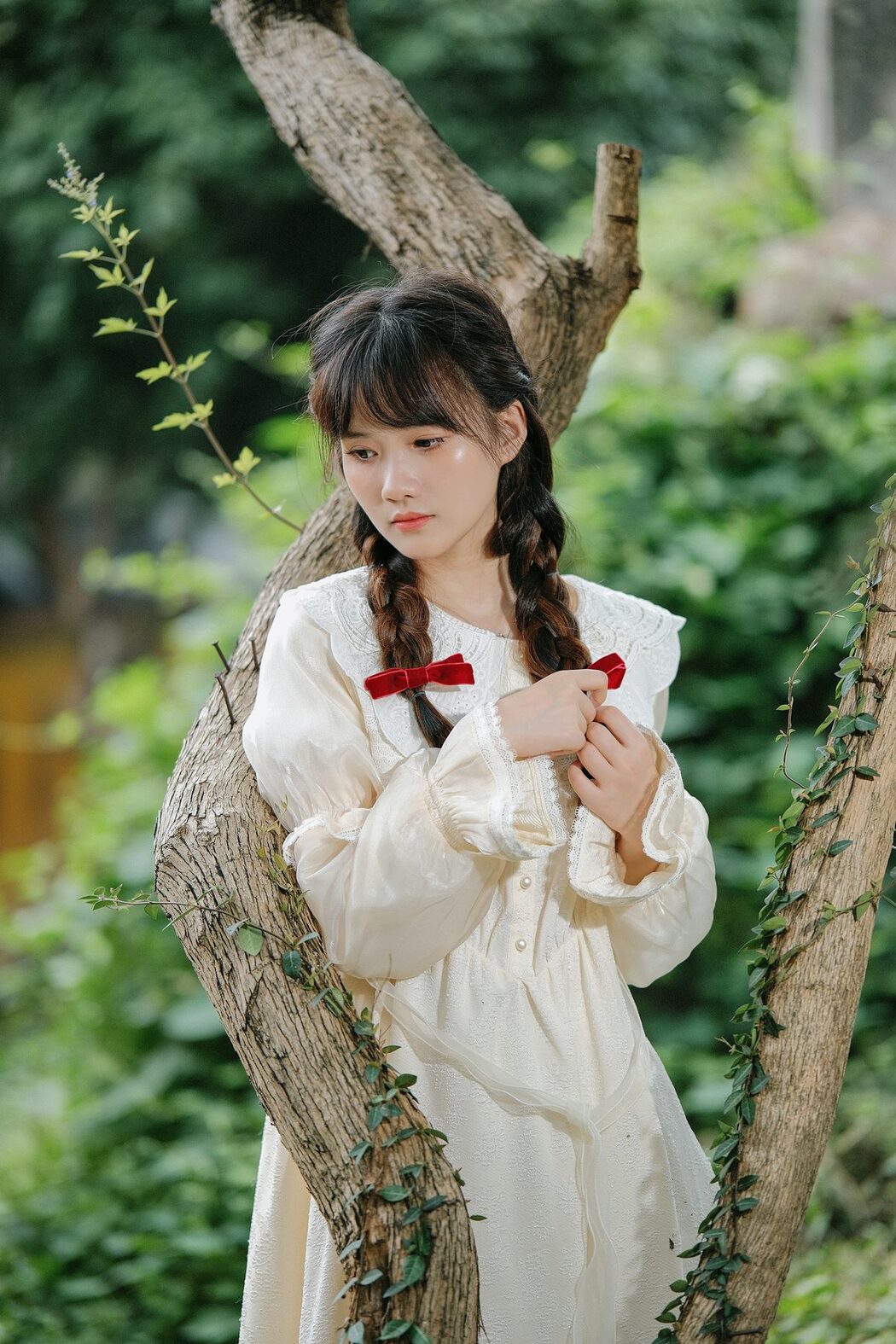 YiTuYu艺图语 Vol.5622 Bu Xu Qiao Er Lang Tui