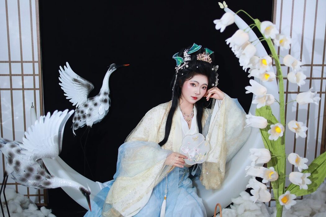 YiTuYu艺图语 Vol.5518 KaiLin Jiang