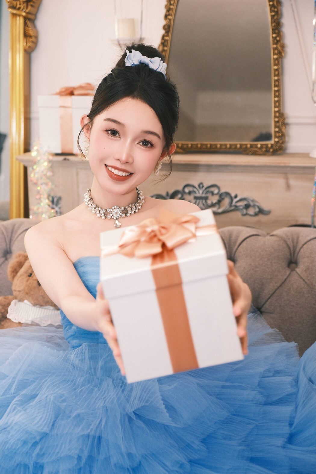 YiTuYu艺图语 Vol.5498 Suan Nai Jia Xin Hao Hao Ci