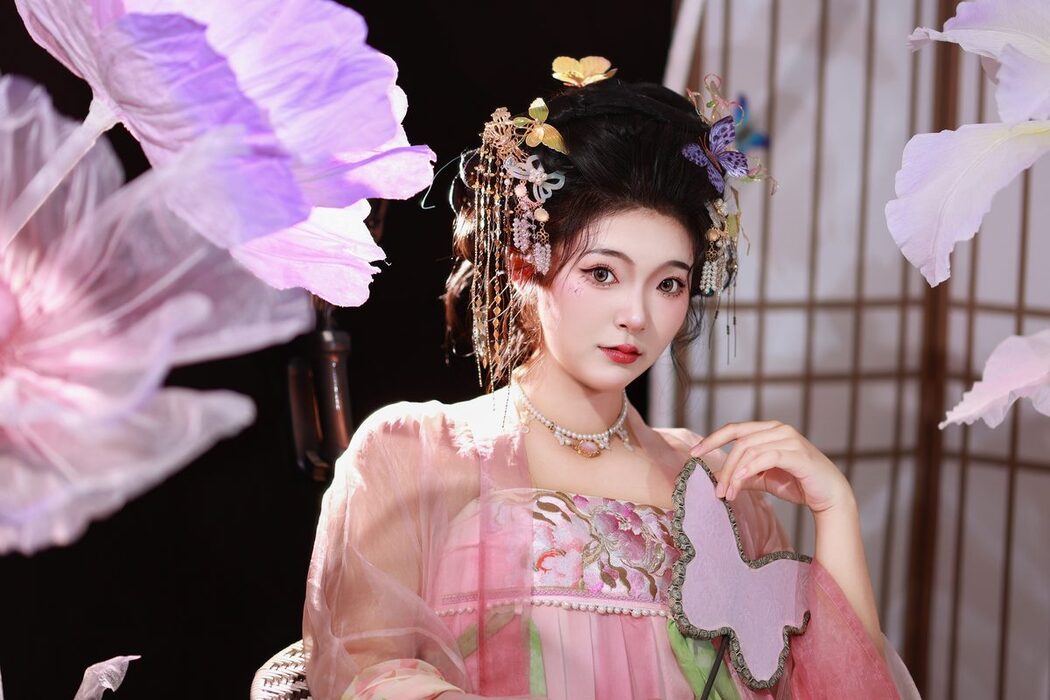YiTuYu艺图语 Vol.5575 KaiLin Jiang