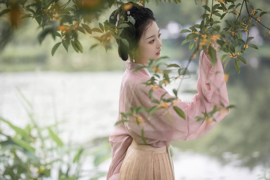 YiTuYu艺图语 Vol.5566 Ting Er