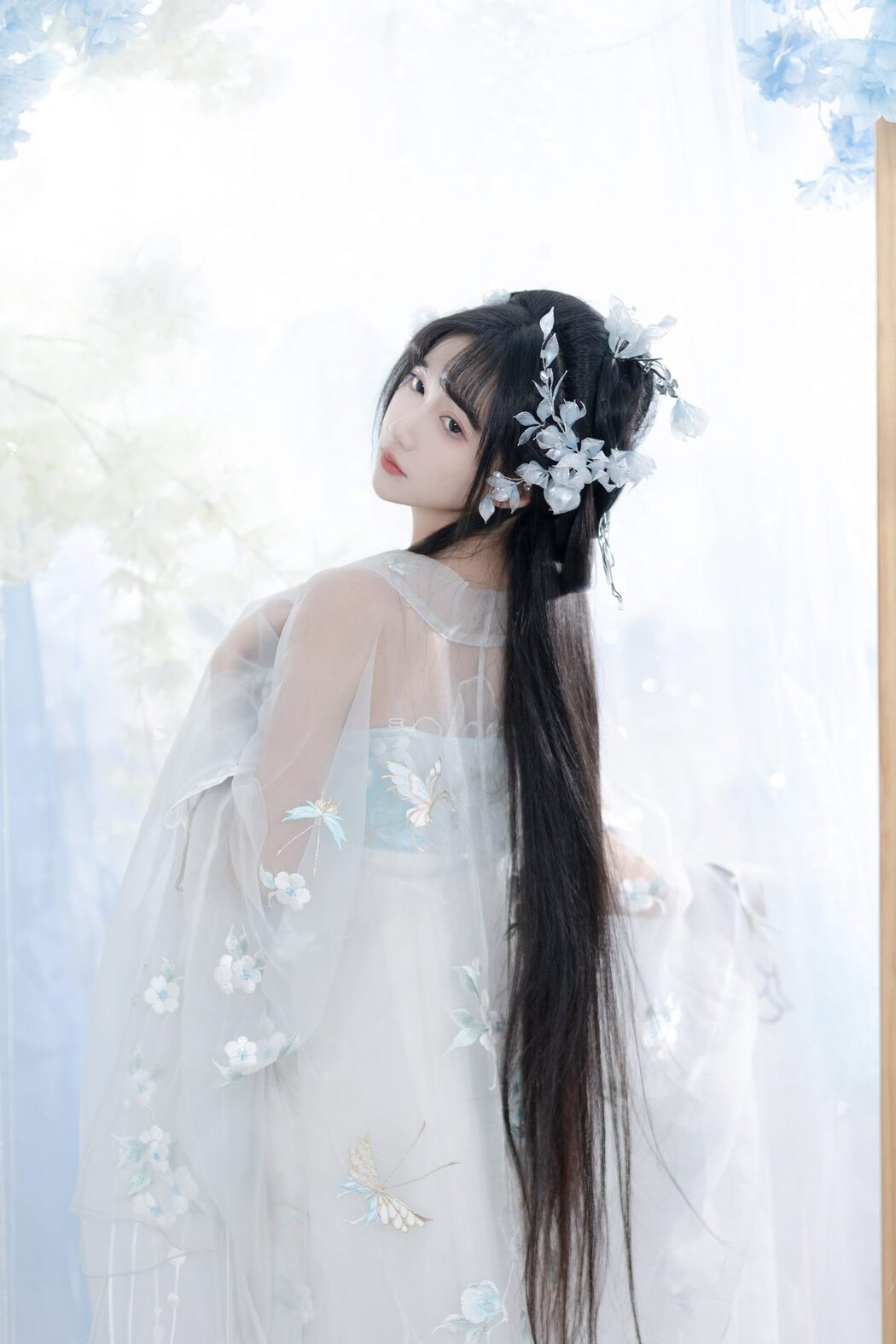 YiTuYu艺图语 Vol.5647 Qi Luo Sheng De Xiao Su Su