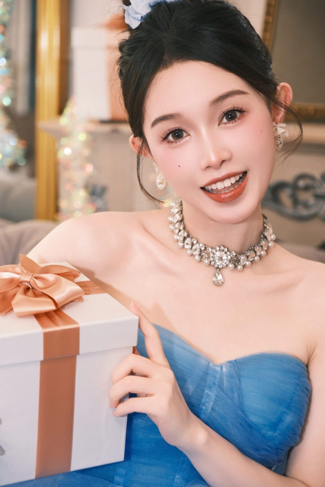 YiTuYu艺图语 Vol.5498 Suan Nai Jia Xin Hao Hao Ci