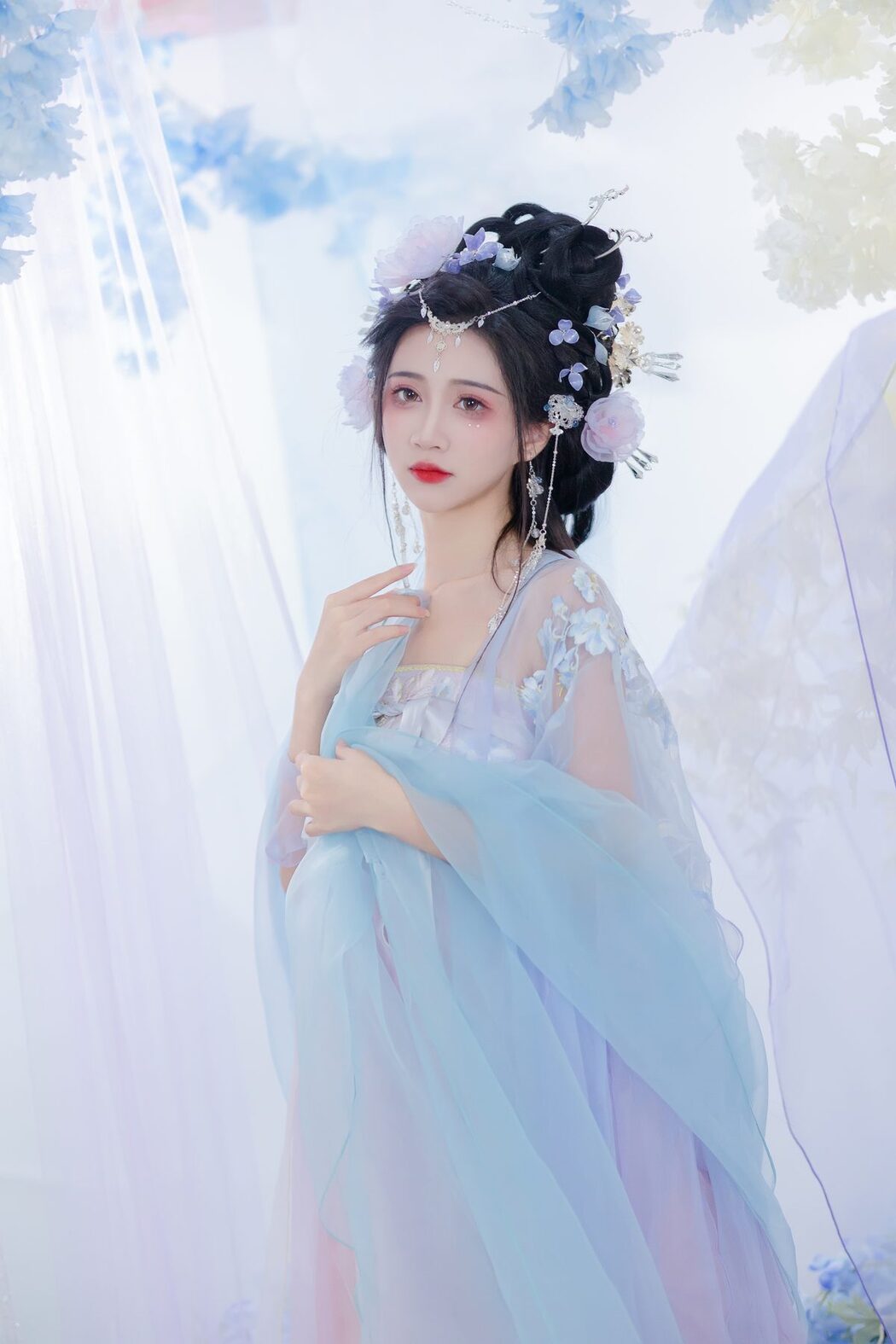 YiTuYu艺图语 Vol.5599 Qi Luo Sheng De Xiao Su Su
