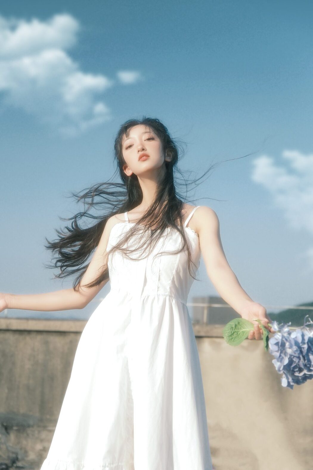 YiTuYu艺图语 Vol.5512 Er Liang Feng Yue