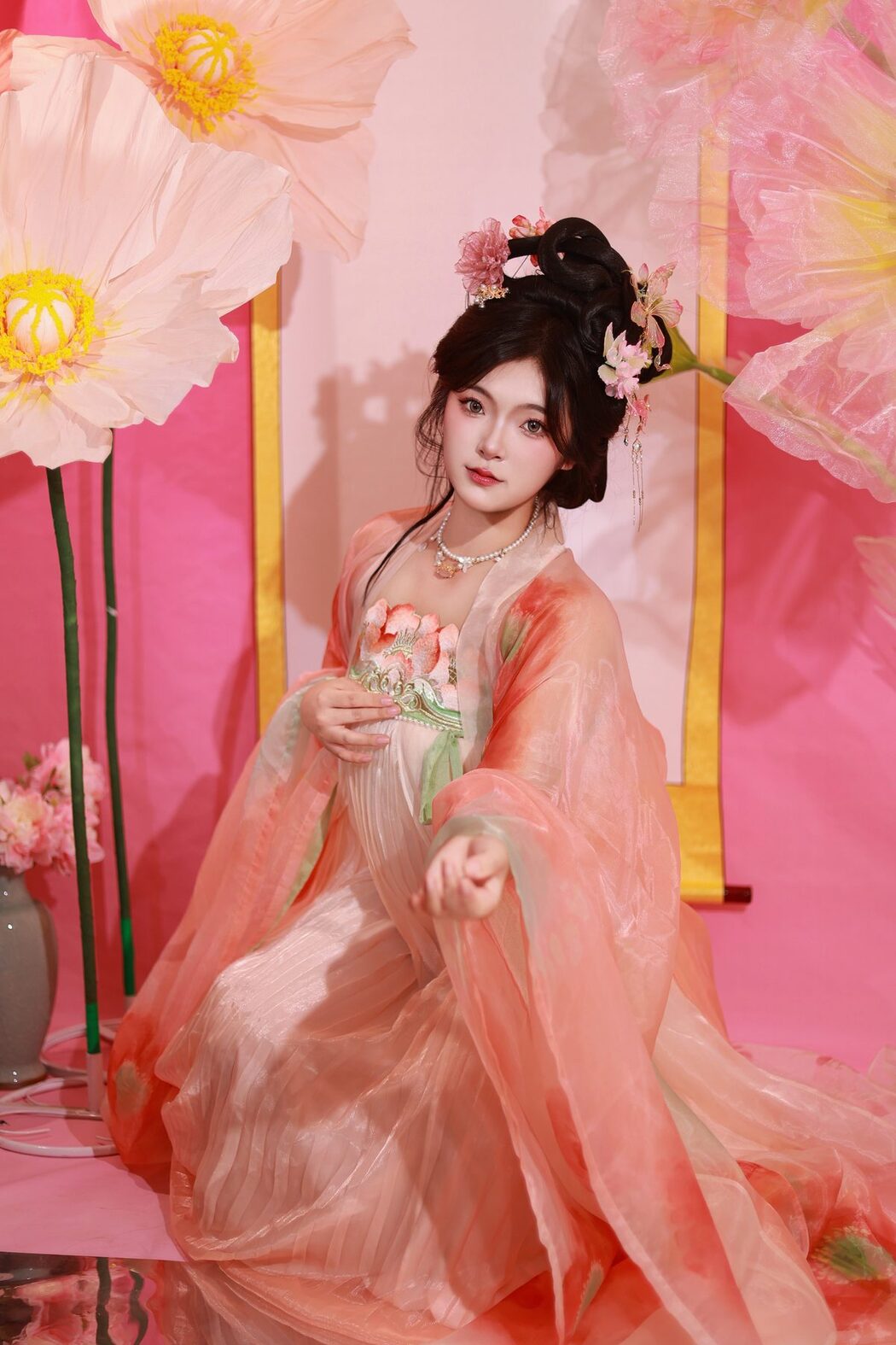 YiTuYu艺图语 Vol.5547 KaiLin Jiang