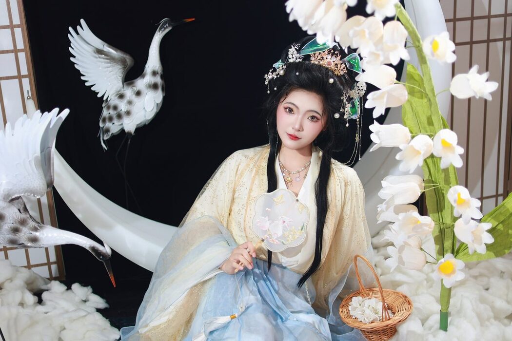 YiTuYu艺图语 Vol.5518 KaiLin Jiang